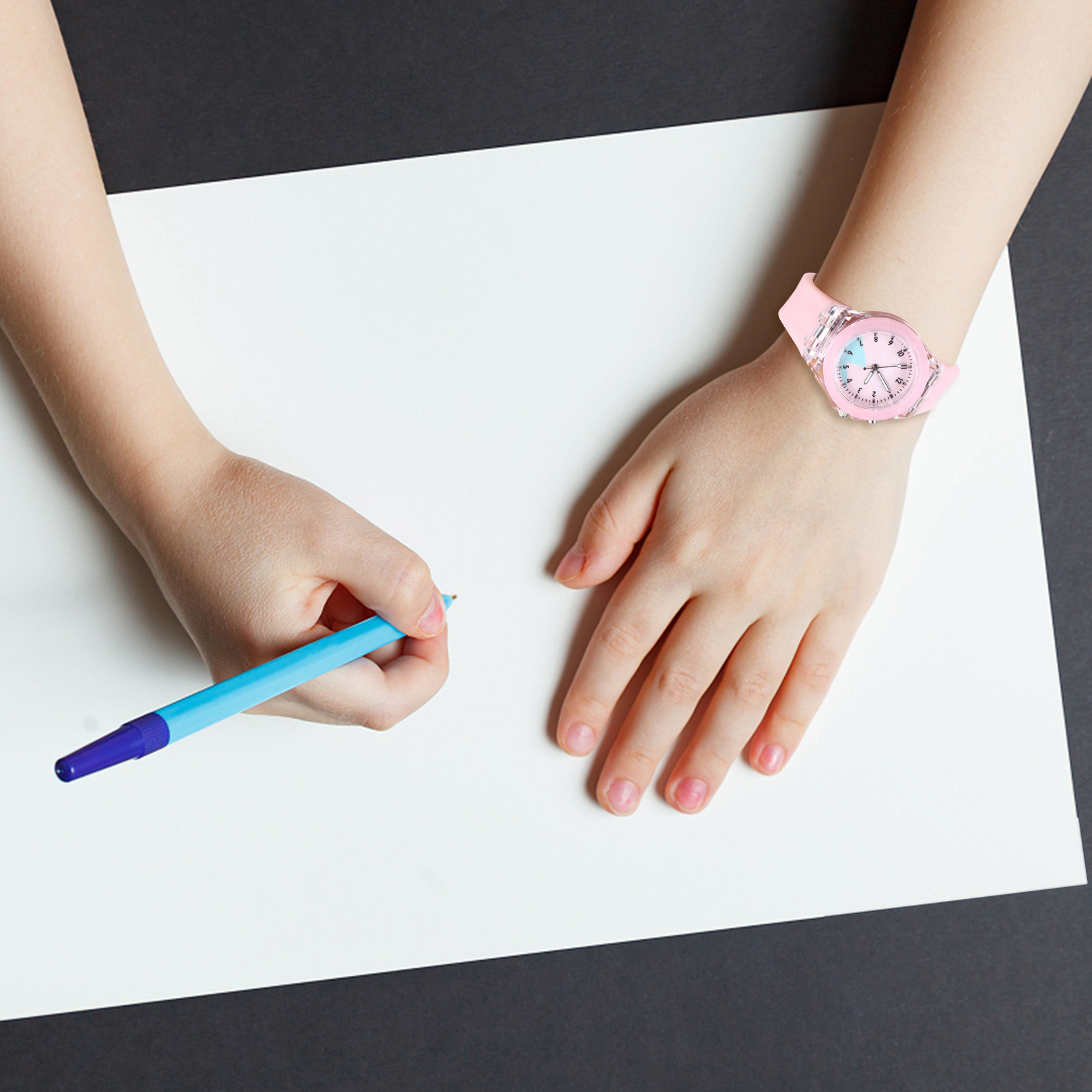 토끼 만화 패턴 어린이 시계 빛나는 실리콘 밴드 조절  - Luxury Watch Kids 리뷰 및 가격